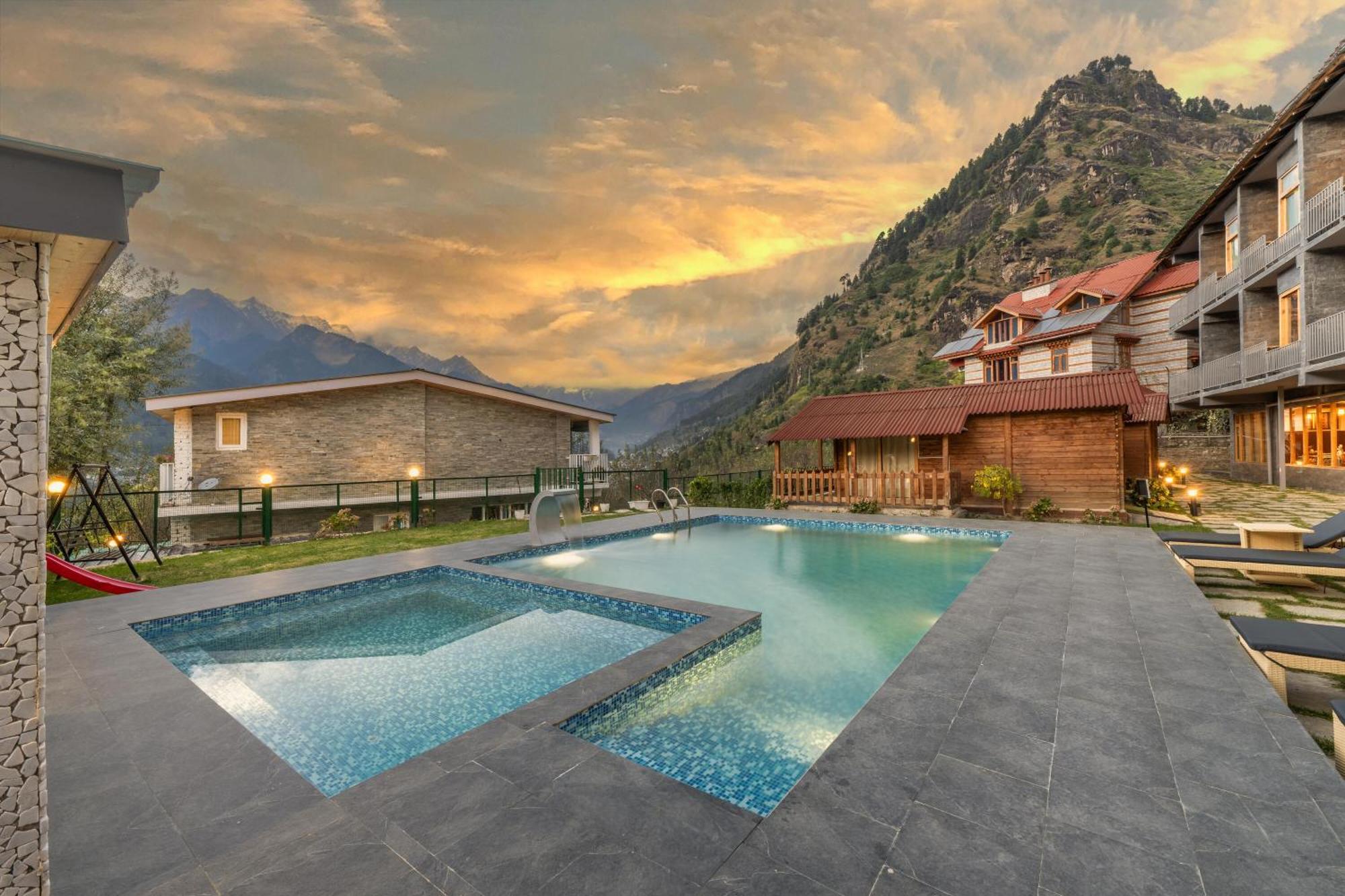 Hotel Echor Himalayan Heights Manali Esterno foto