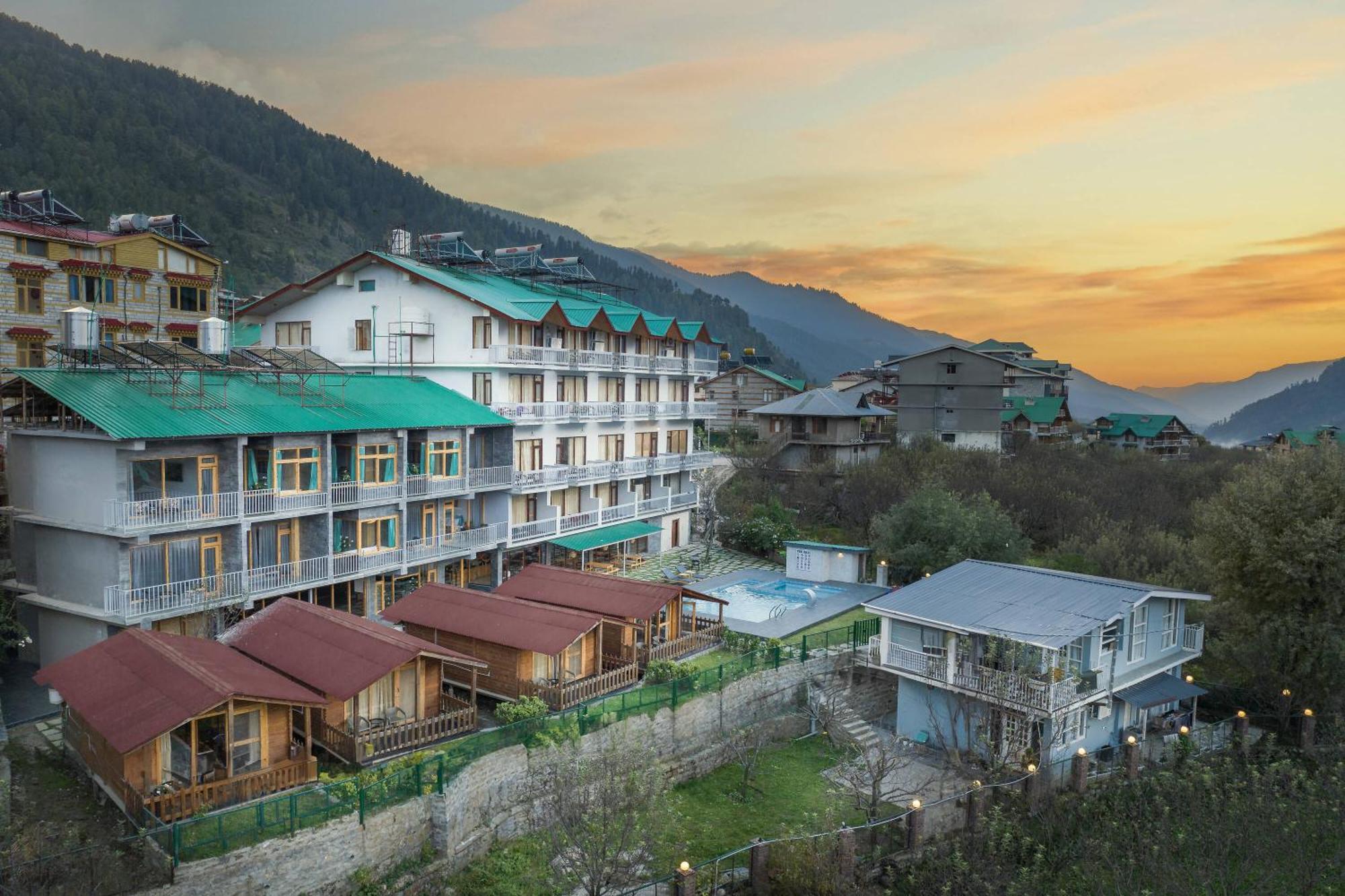 Hotel Echor Himalayan Heights Manali Esterno foto