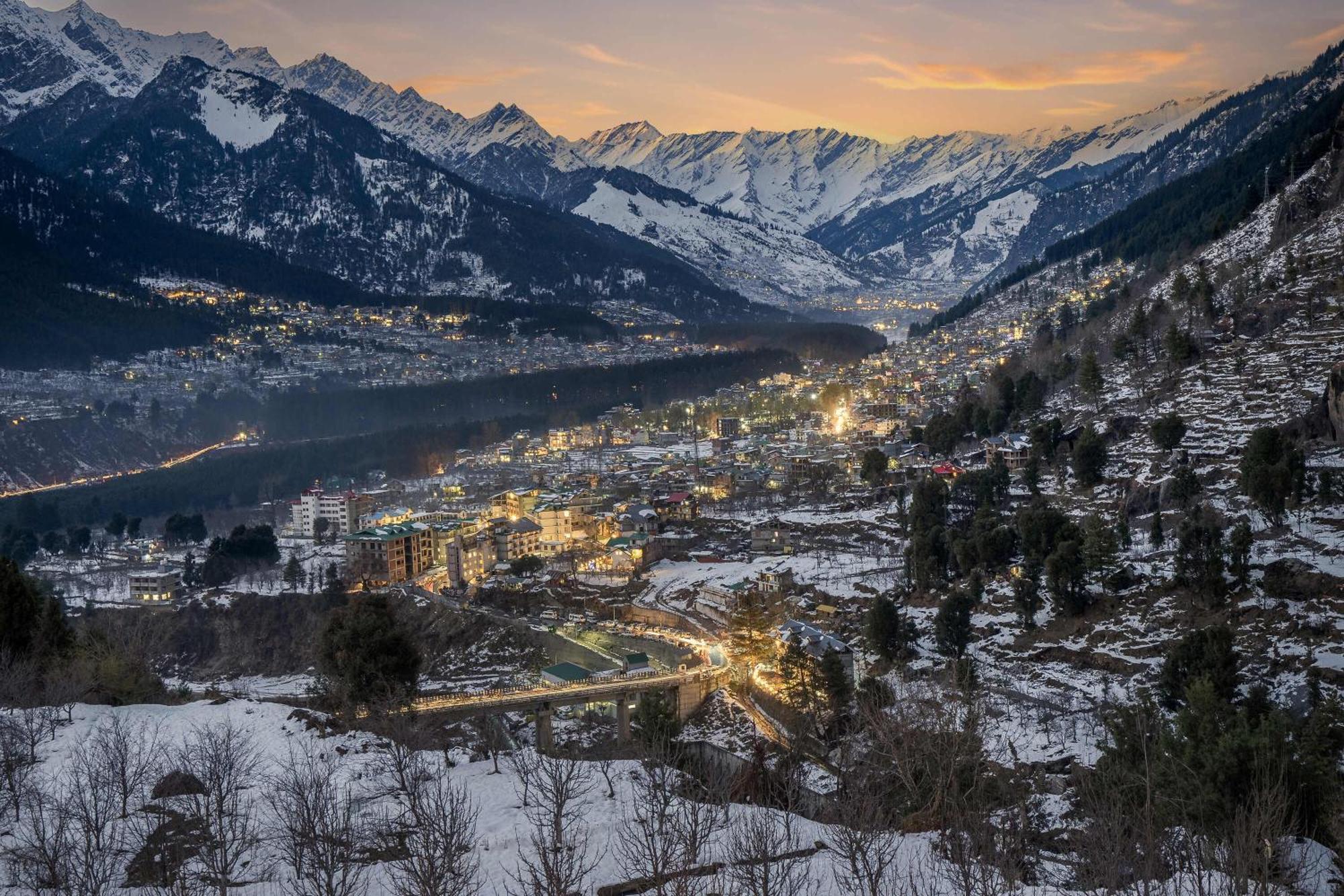 Hotel Echor Himalayan Heights Manali Esterno foto
