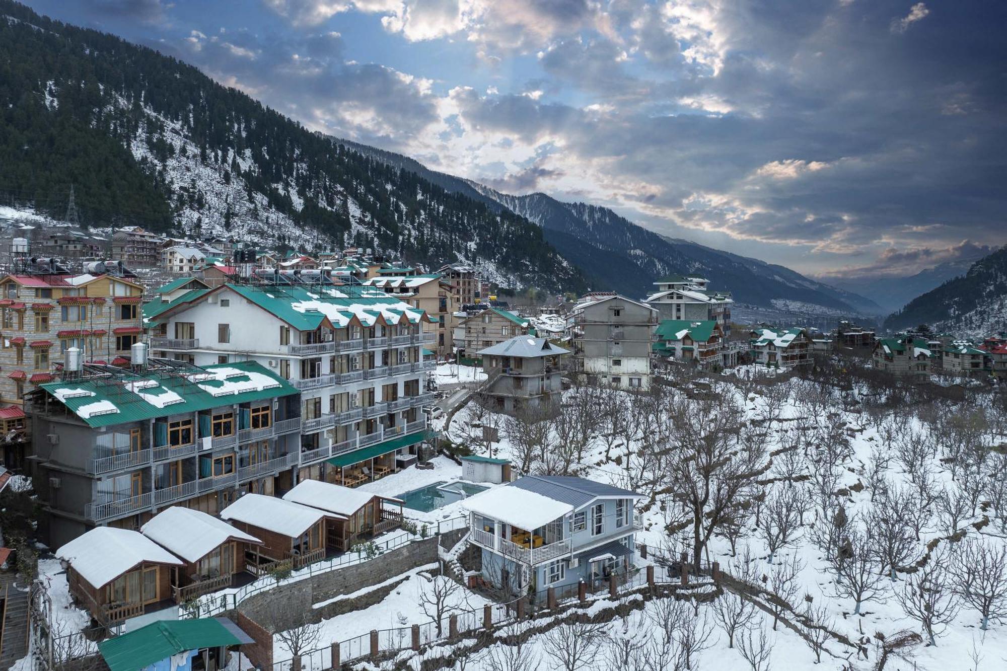 Hotel Echor Himalayan Heights Manali Esterno foto